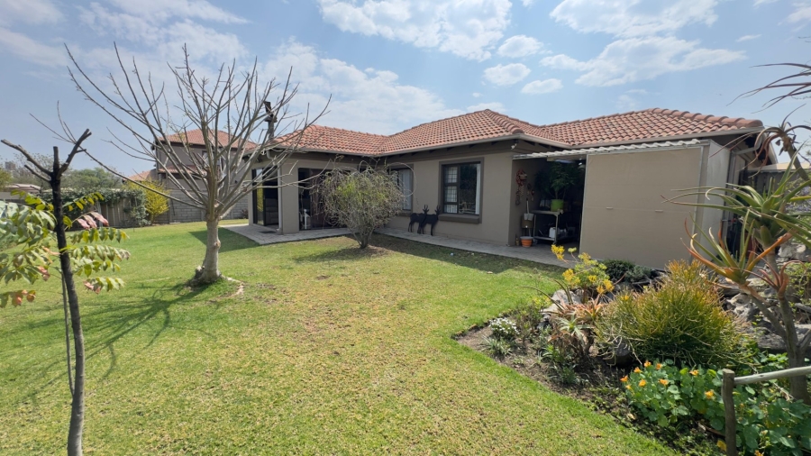 3 Bedroom Property for Sale in Ngwenya River Estate North West